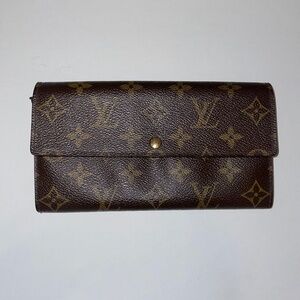 Louis Vuitton Vintage 2006 Sarah Wallet